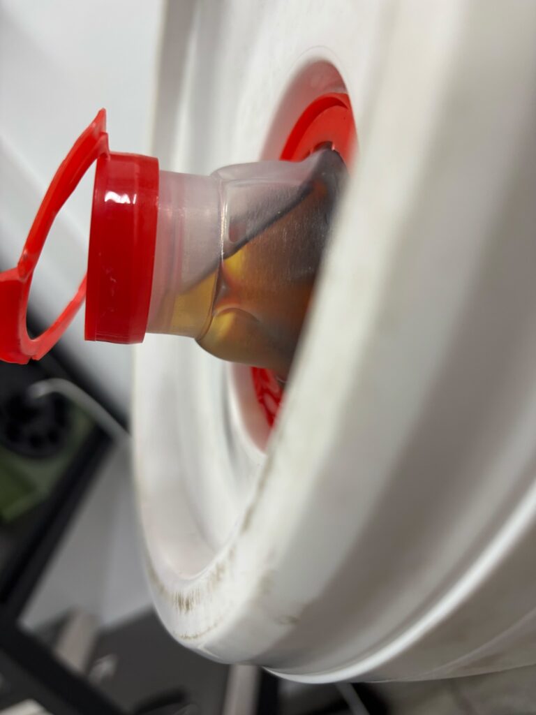 特斯拉電機油KAF1